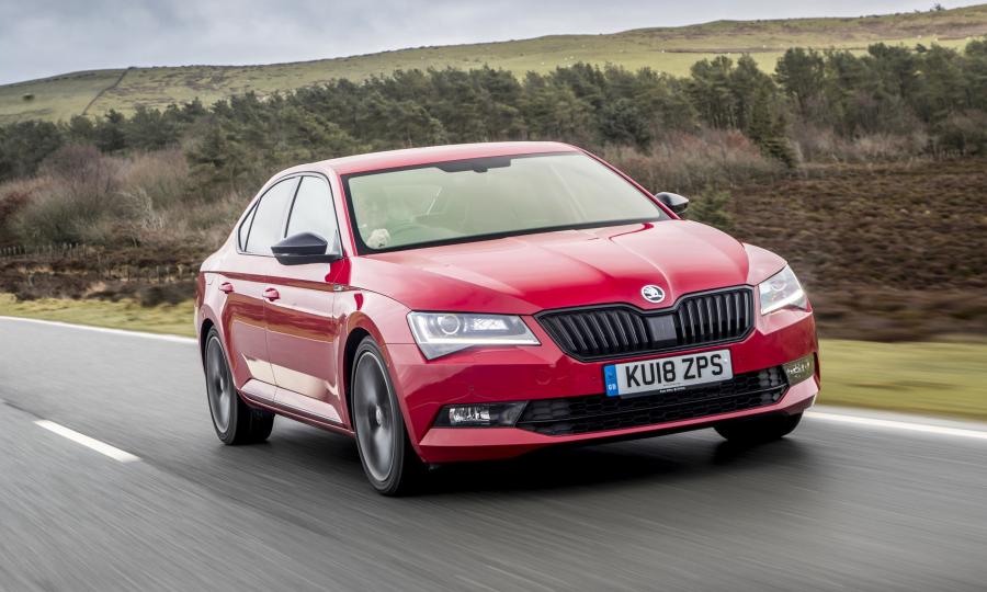  Skoda Superb SportLine 2016 года  (UK) (фото 29 из 40)